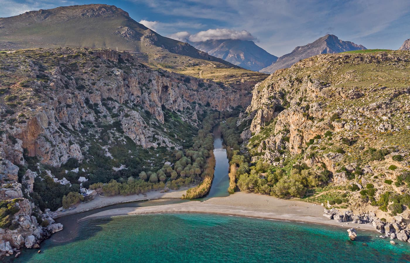 La playa de palmeras y el desfiladero de Preveli, en la costa sur de Réthymno